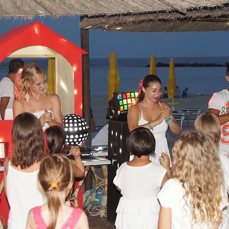 Tent Spiaggia E Mare Holiday Park 홀리데이파크 포르토 가리발디