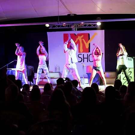 Tent Spiaggia E Mare Holiday Park 포르토 가리발디