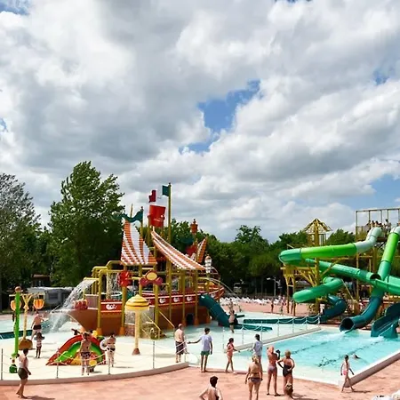 홀리데이파크 Tent Spiaggia E Mare Holiday Park 포르토 가리발디