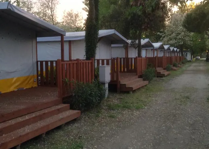 Prázdninový areál Tent Spiaggia E Mare Holiday Park